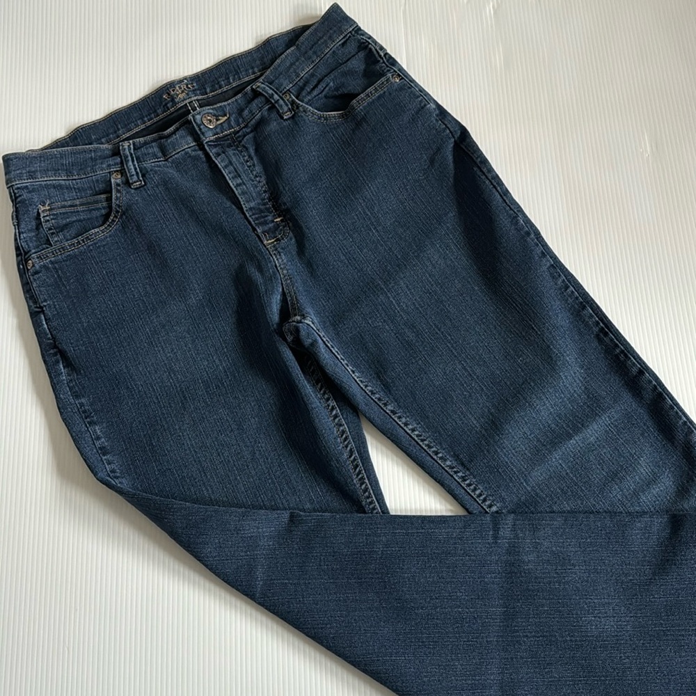 Riders by Lee denim jeans. Women’s size 14 petite